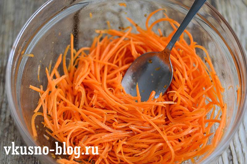 Приготовление моркови по-корейски с сыром